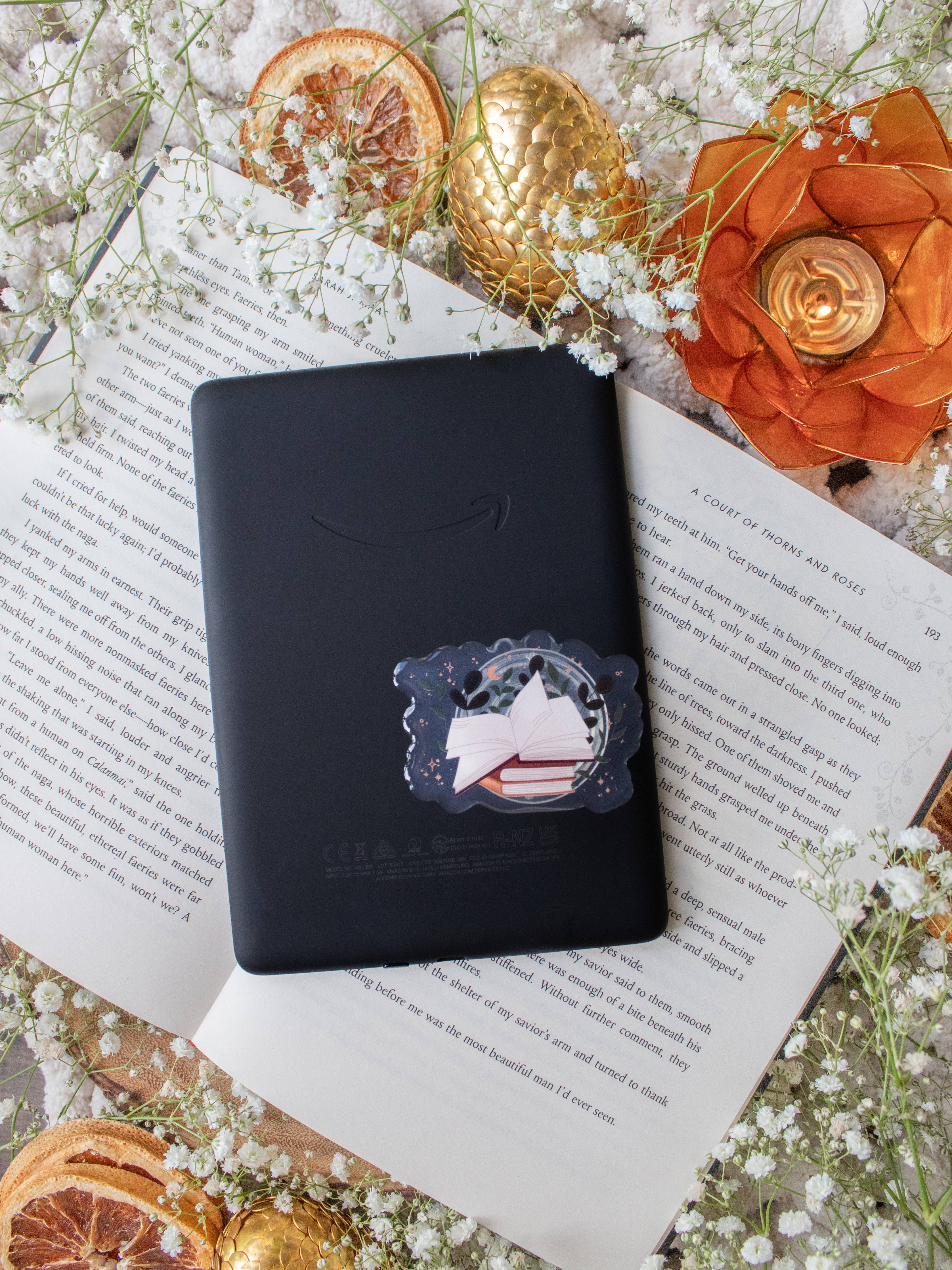 Open Magical Book Kindle / Phone Grip